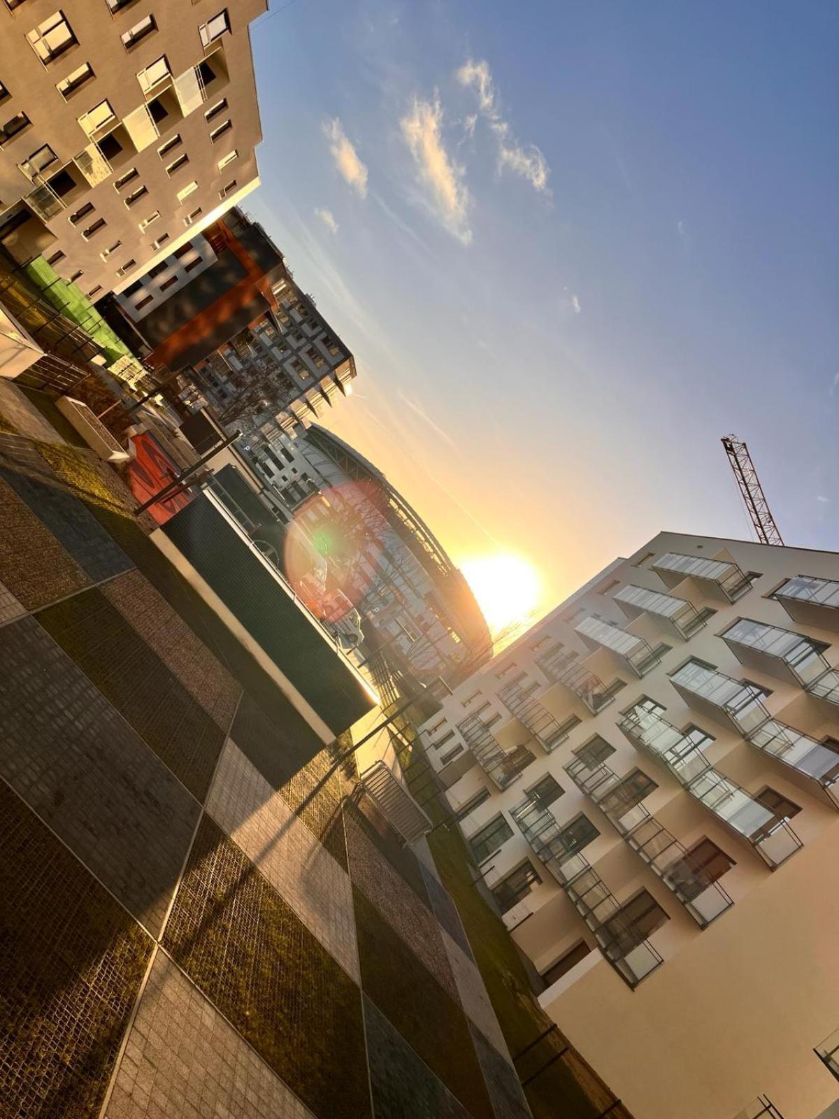 Apartament Z Widokiem Na Stadion Styl Industrialny Jedyny Taki Check In 24 H 波兹南 外观 照片